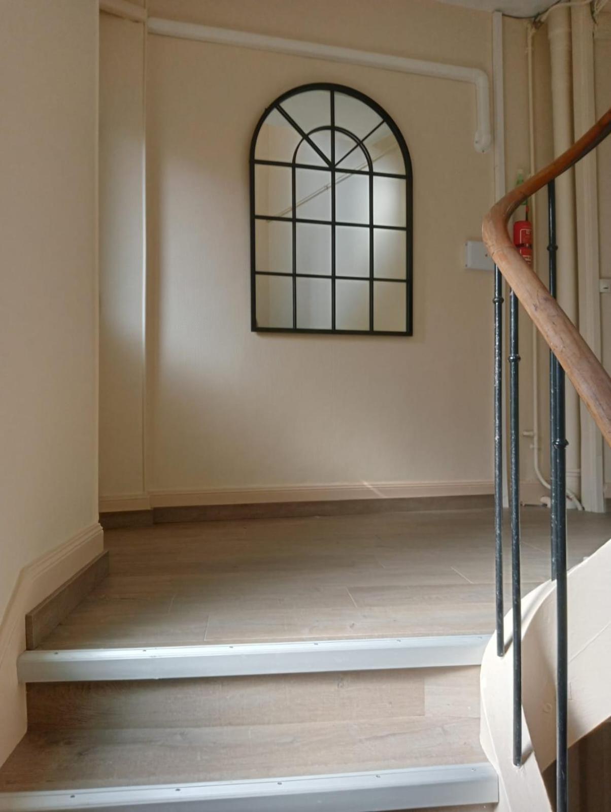 Apartamento Le Charme Des Berceaux Épernay Exterior foto